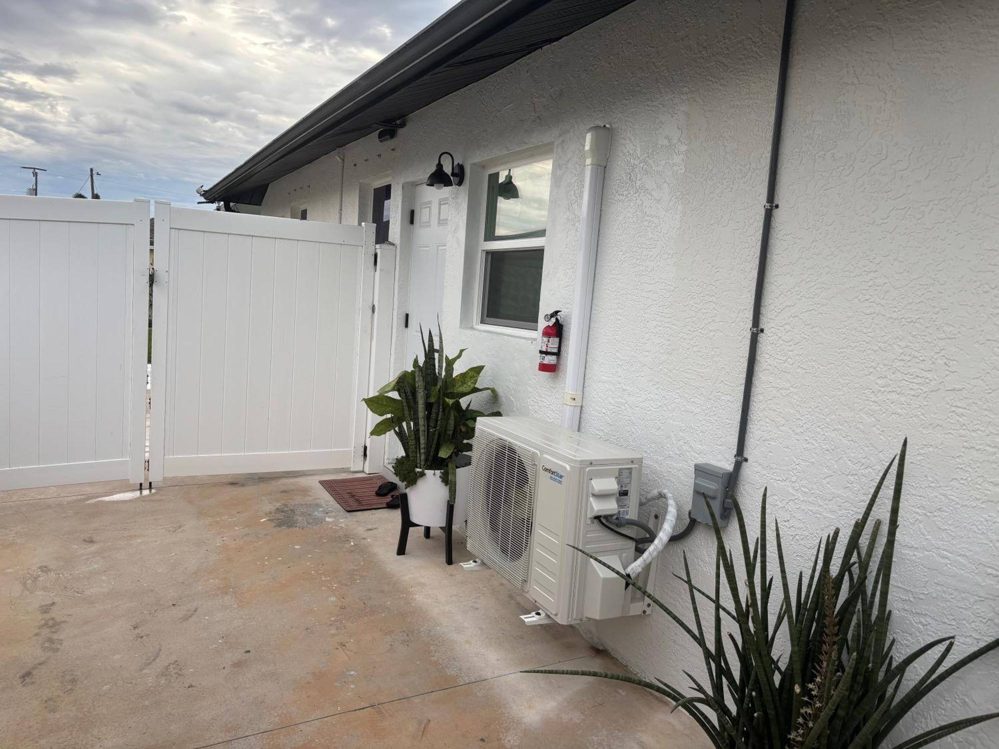 Cozy Tiny Home Cape Coral Exterior foto